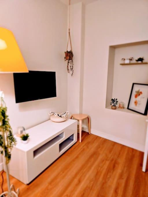 Oasis Parfumee 4 Couchages Au Coeur De Grasse Wifi Apartment Luaran gambar