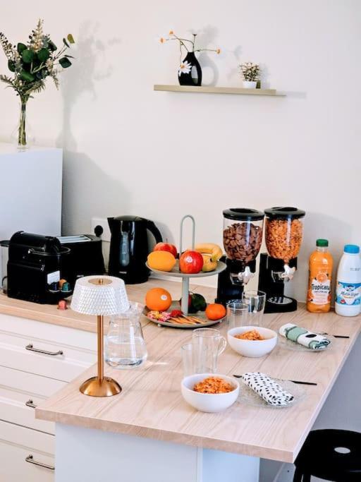 Oasis Parfumee 4 Couchages Au Coeur De Grasse Wifi Apartment Luaran gambar