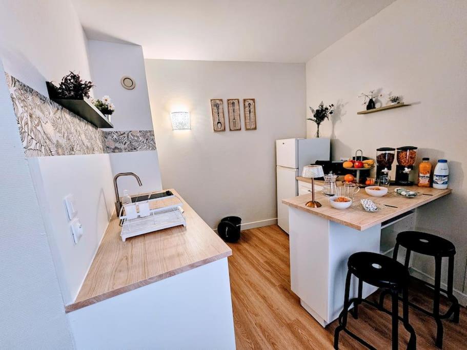 Oasis Parfumee 4 Couchages Au Coeur De Grasse Wifi Apartment Luaran gambar