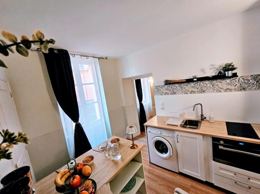 Oasis Parfumee 4 Couchages Au Coeur De Grasse Wifi Apartment Luaran gambar