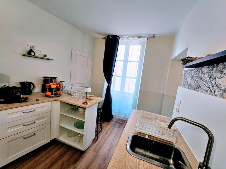 Oasis Parfumee 4 Couchages Au Coeur De Grasse Wifi Apartment Luaran gambar